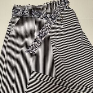 7th Ave Design Studio Ny&Co Women's Blue& White Stripes Size 10